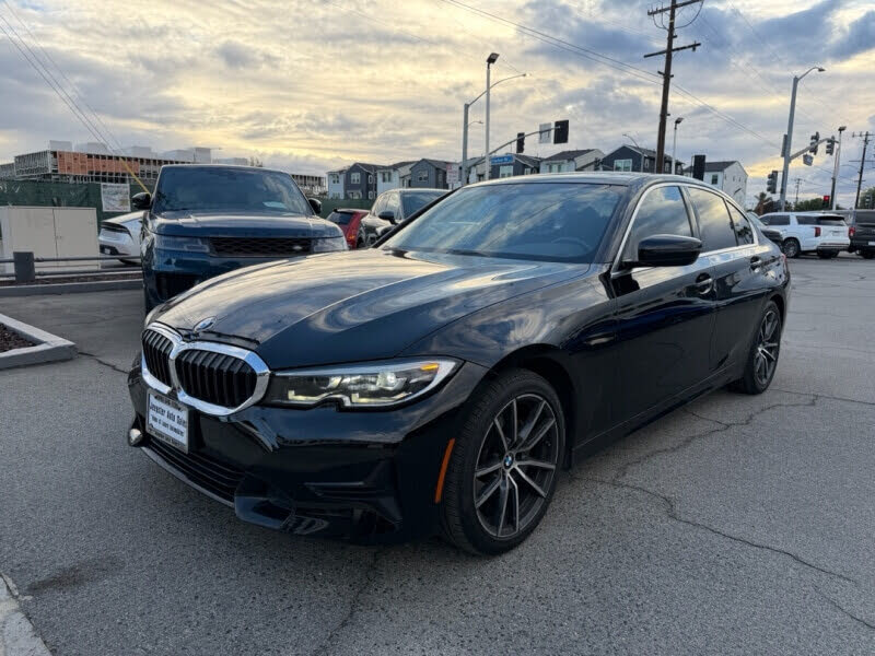 2019 BMW 3 Series 330i Sedan RWD