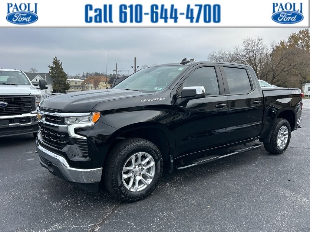 2022 Chevrolet Silverado 1500 LT Crew Cab 4WD