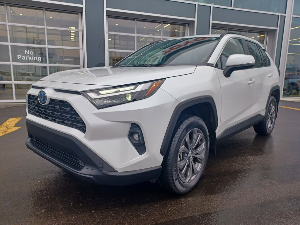 2024 Toyota RAV4 Hybrid XLE AWD