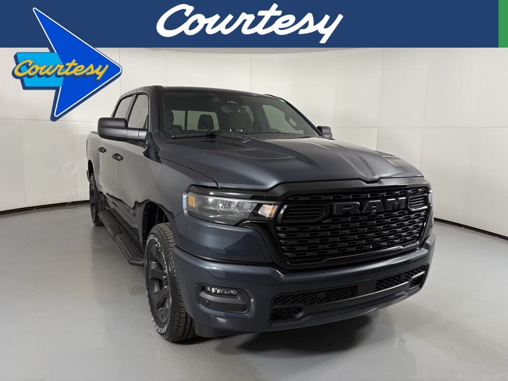 2025 RAM 1500 Tradesman Crew Cab 4WD
