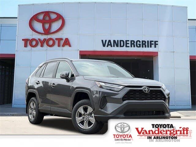 2025 Toyota RAV4 XLE FWD