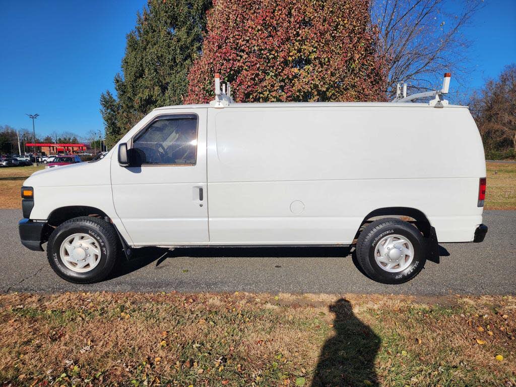 2008 Ford E-Series E-250 Cargo Van