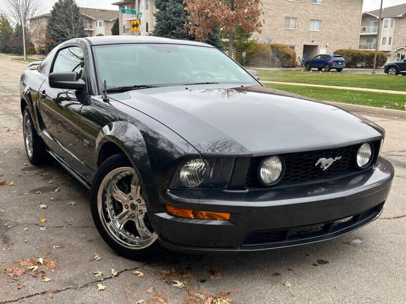 2008 Ford Mustang GT Deluxe Coupe RWD