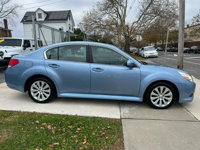 2011 Subaru Legacy 2.5i Limited AWD