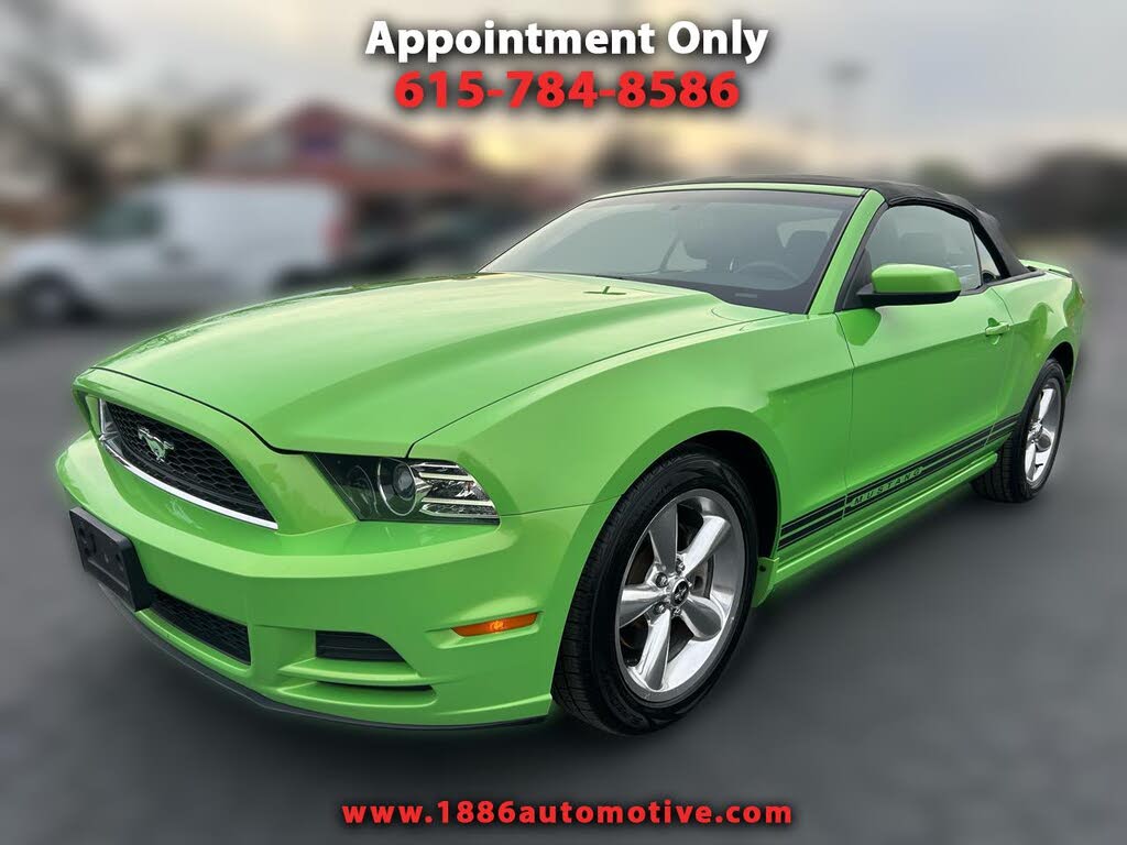 2013 Ford Mustang V6 Premium Convertible RWD
