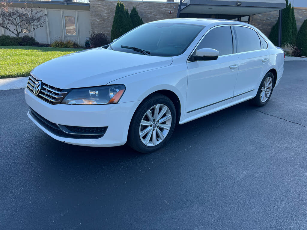 2013 Volkswagen Passat SEL