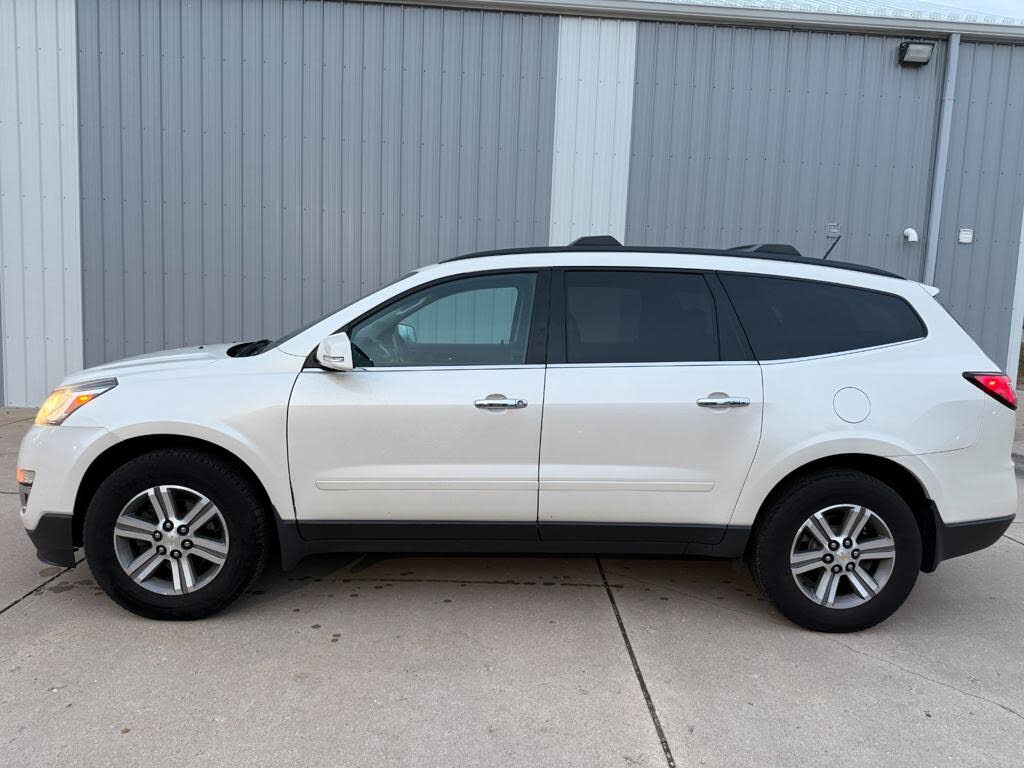 2015 Chevrolet Traverse 2LT AWD