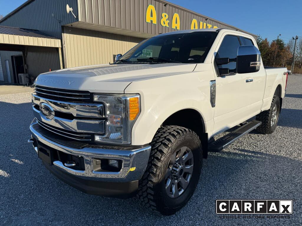 2017 Ford F-250 Super Duty Lariat SuperCab 4WD