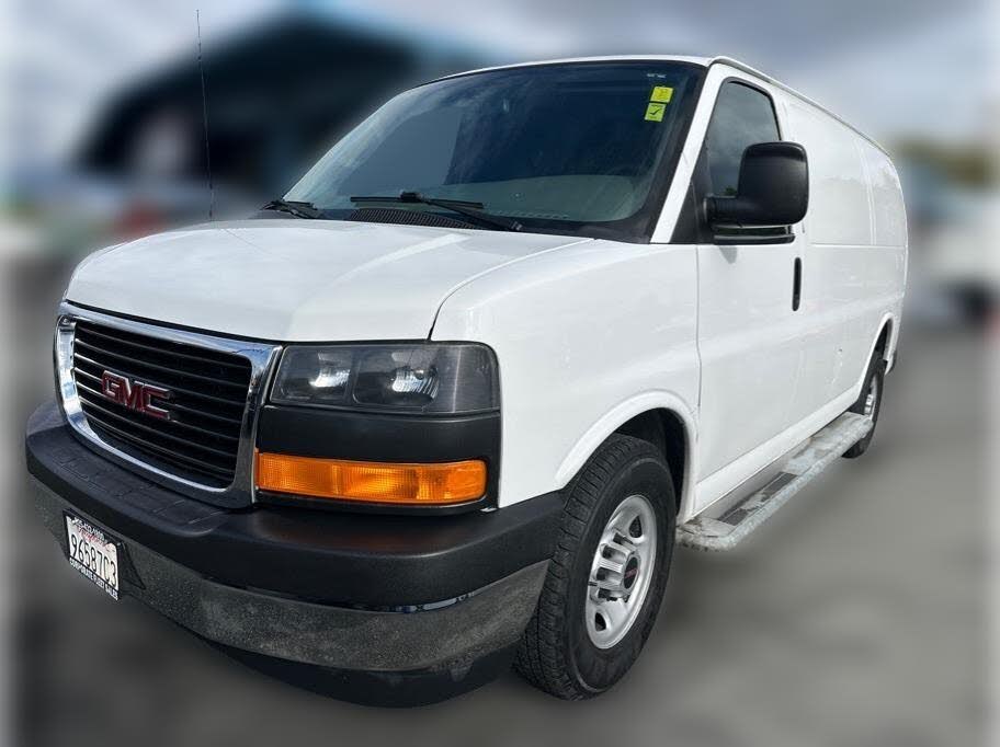 2018 GMC Savana Cargo 2500 RWD