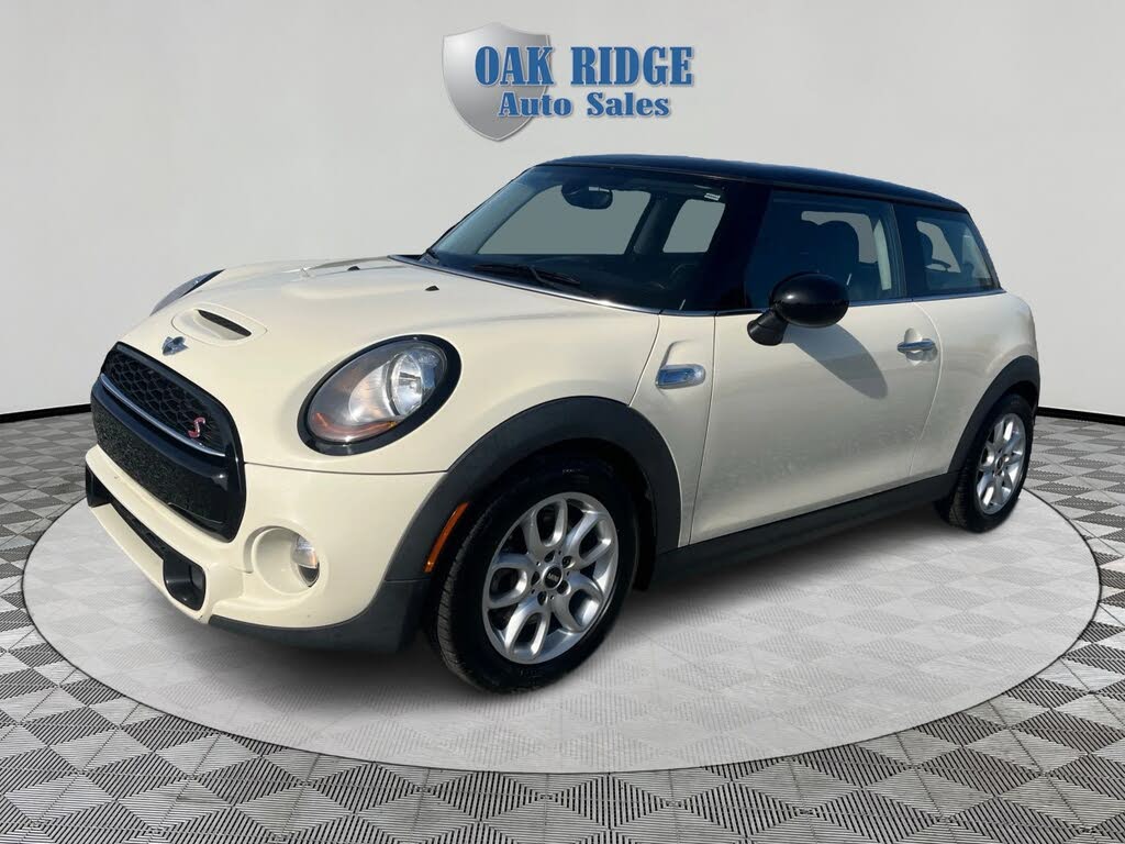 2018 MINI Cooper S 2-Door Hatchback FWD