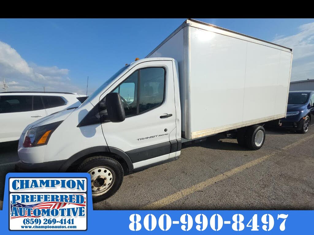 2019 Ford Transit Chassis 350 HD 9950 GVWR 156 DRW RWD