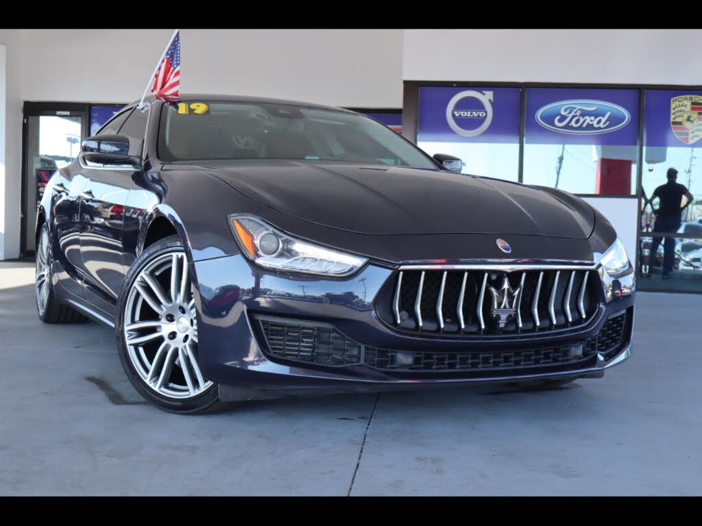 2019 Maserati Ghibli S 3.0L RWD