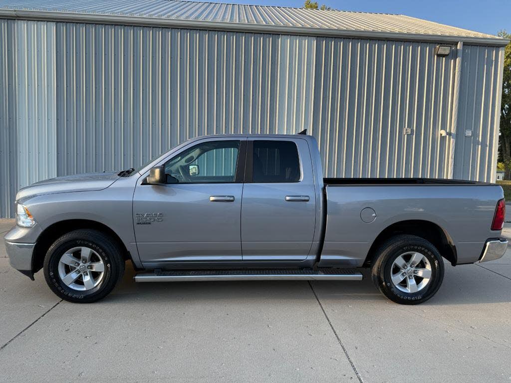 2020 RAM 1500 Classic SLT Quad Cab 4WD