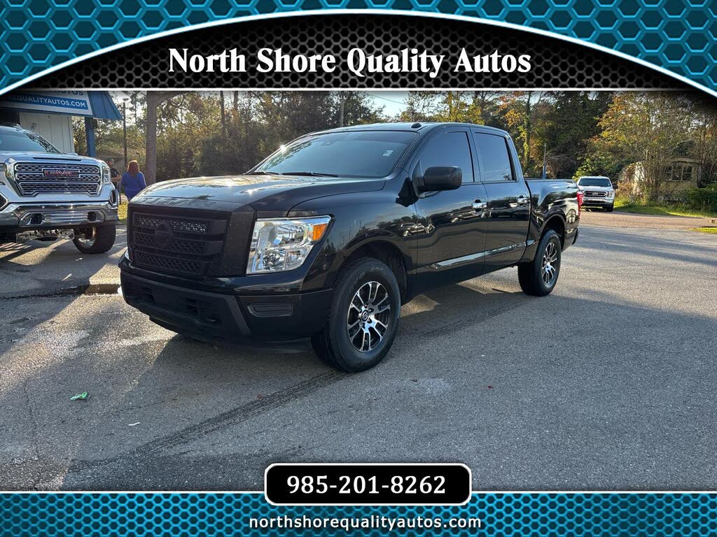 2021 Nissan Titan SV Crew Cab 4WD
