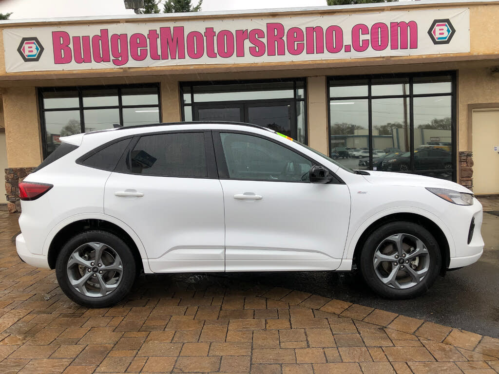 2023 Ford Escape ST-Line AWD