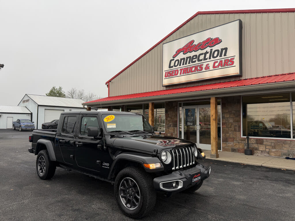 2023 Jeep Gladiator Overland Crew Cab 4WD