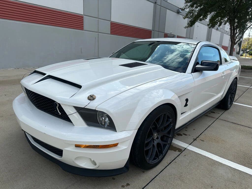 2009 Ford Mustang Shelby GT500 Coupe RWD
