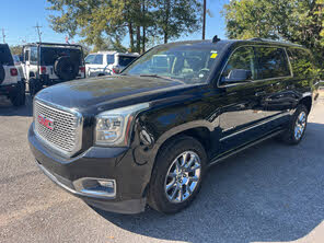 GMC Yukon XL Denali RWD