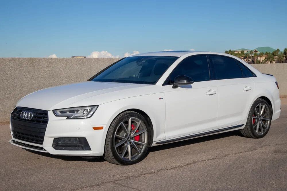 2018 Audi A4 2.0 TFSI quattro Premium Plus AWD