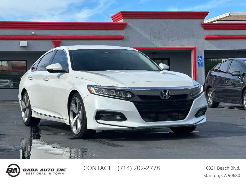 2018 Honda Accord 2.0T Touring FWD