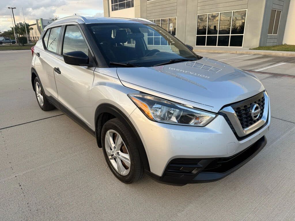 2018 Nissan Kicks S FWD