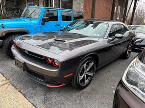 Dodge Challenger SXT RWD