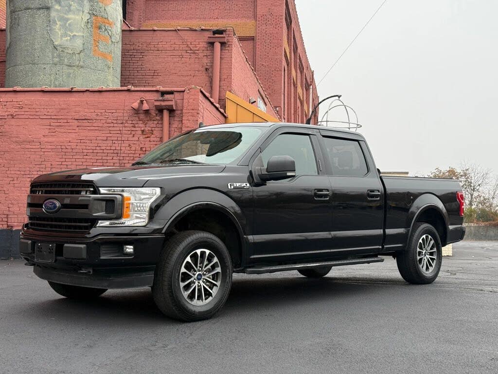 2019 Ford F-150 XLT's photo