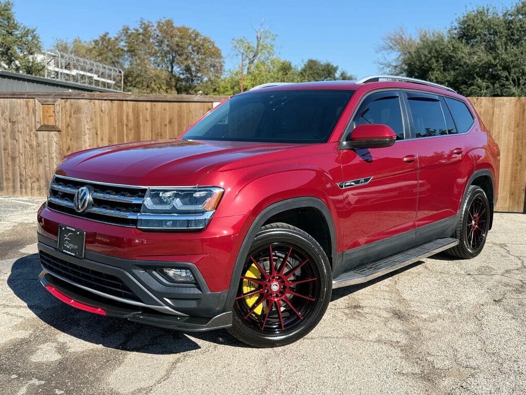 2019 Volkswagen Atlas SE FWD with Technology