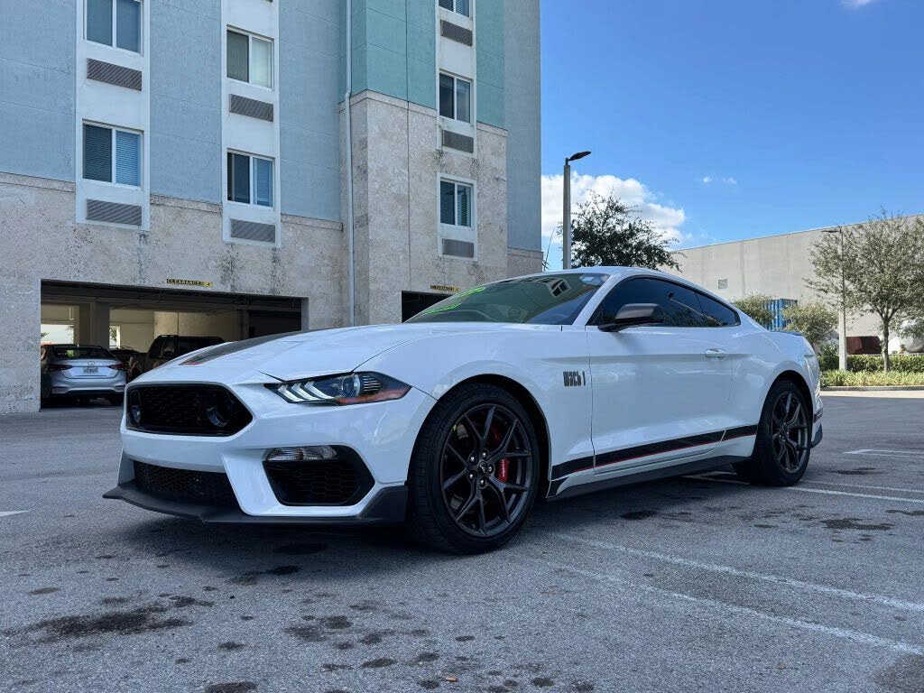 2022 Ford Mustang Mach 1 Fastback RWD