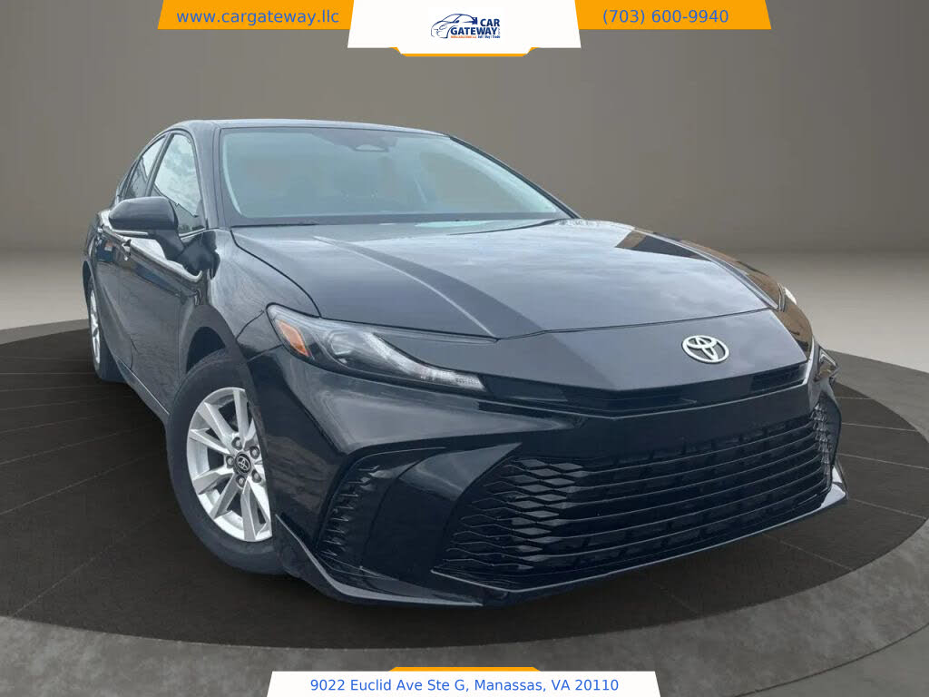 2025 Toyota Camry XSE FWD