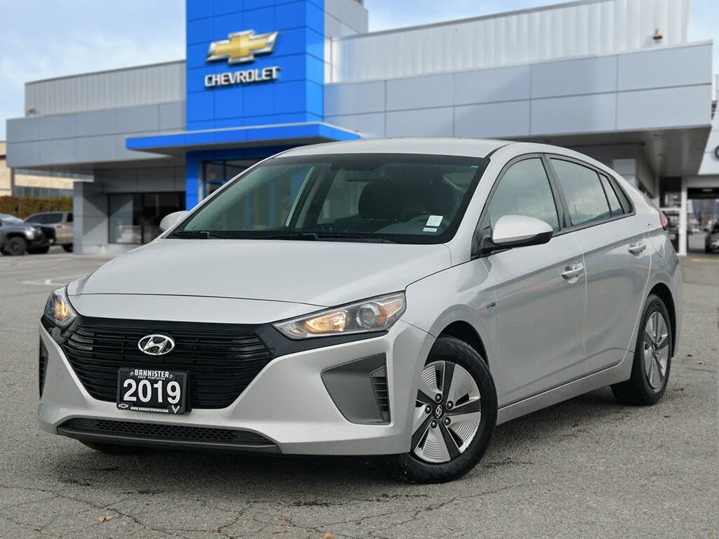 Hyundai Ioniq Hybrid Essential FWD 2019