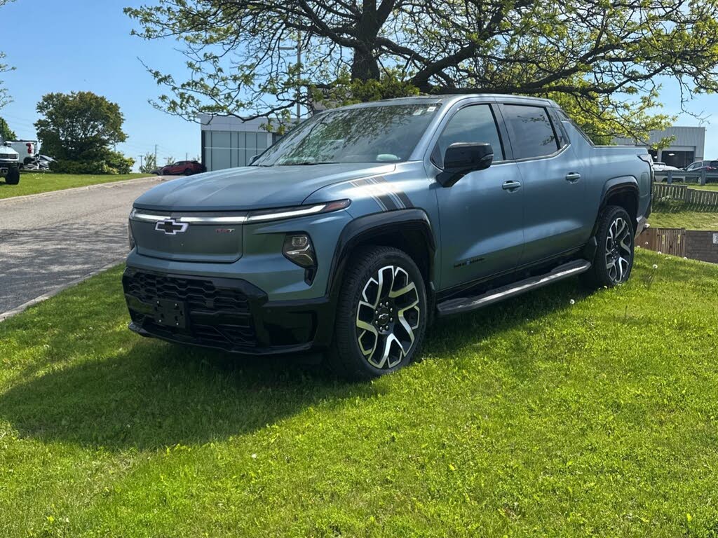 2025 Chevrolet Silverado EV RST Crew Cab (Max Range) e4WD