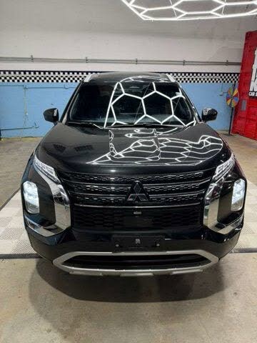 2022 Mitsubishi Outlander SEL FWD