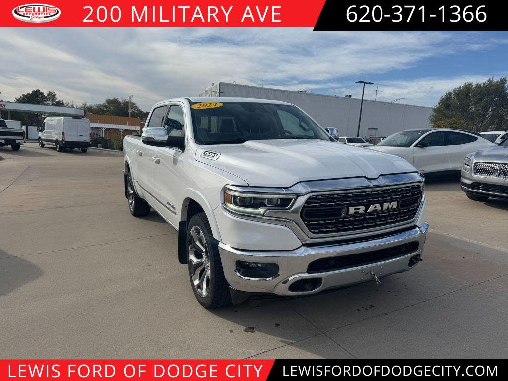 2024 RAM 1500 Limited Crew Cab 4WD