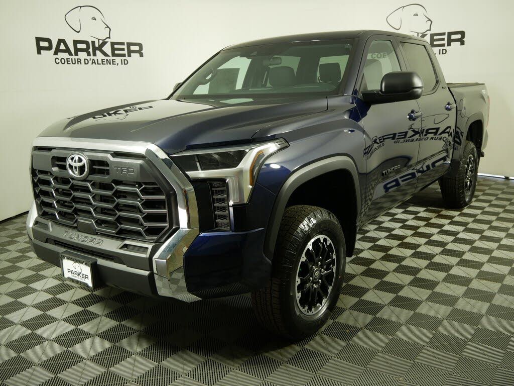 2025 Toyota Tundra SR5 CrewMax Cab 4WD