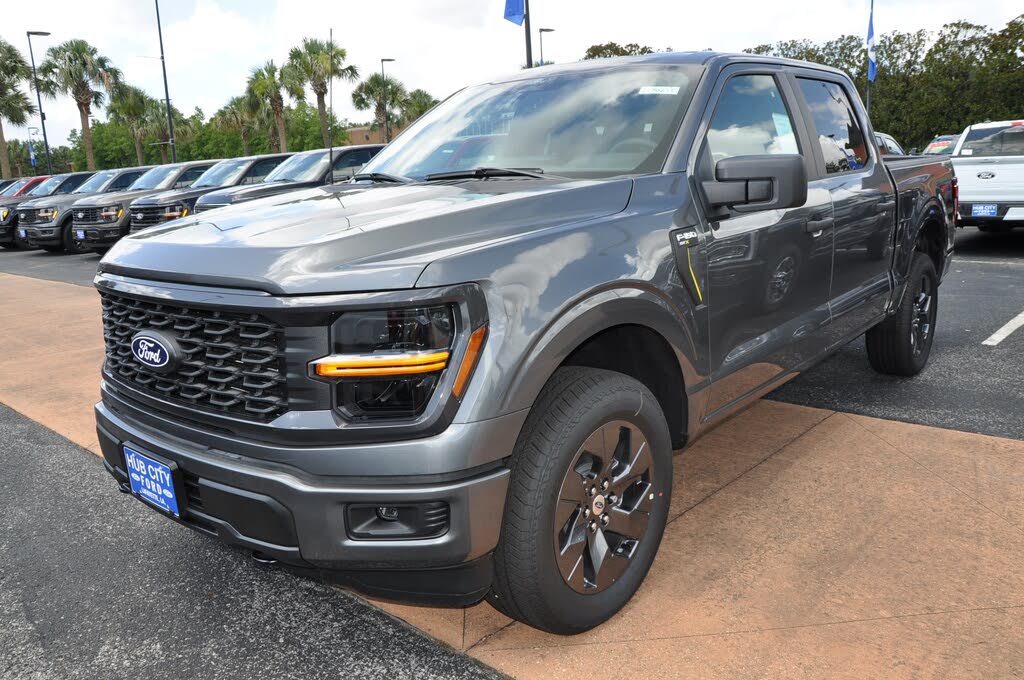 2025 Ford F-150 STX 4dr SuperCrew 4WD