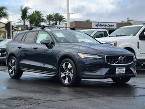 Volvo V60 Cross Country B5 Plus AWD