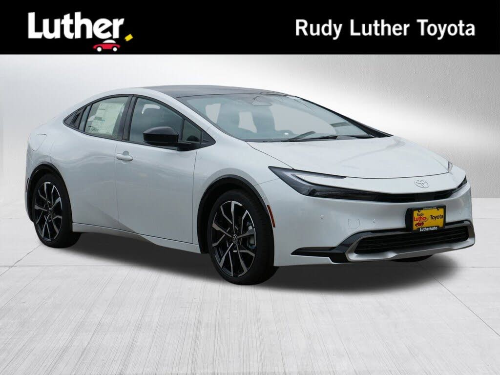 2026 Toyota Prius Plug-In Hybrid XSE Premium FWD