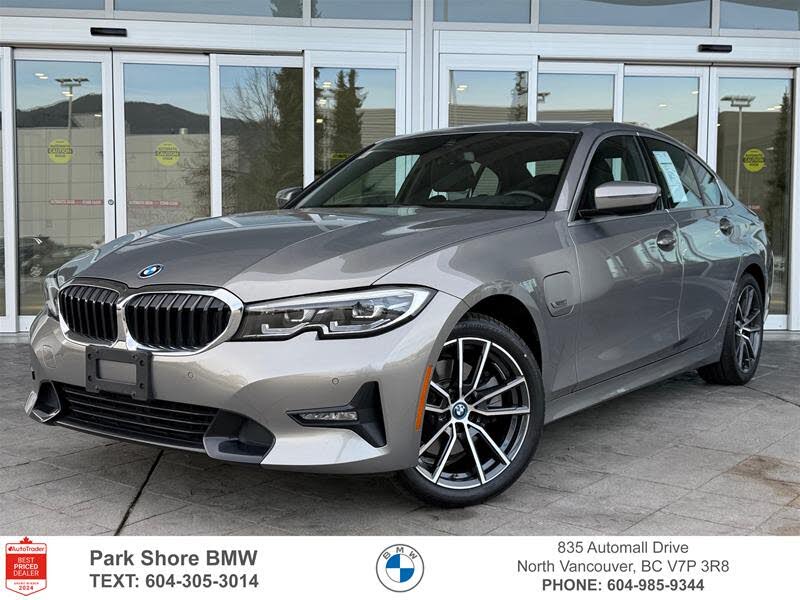 2022 BMW 3 Series 330e xDrive Hybrid Plug-in AWD