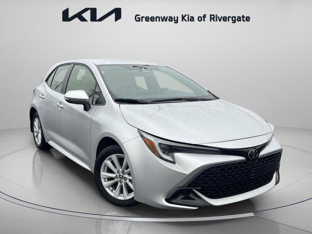 2023 Toyota Corolla Hatchback SE FWD