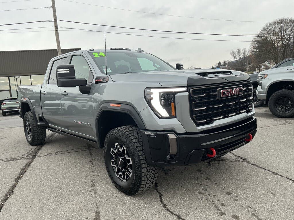 2024 GMC Sierra 2500HD AT4X Crew Cab 4WD