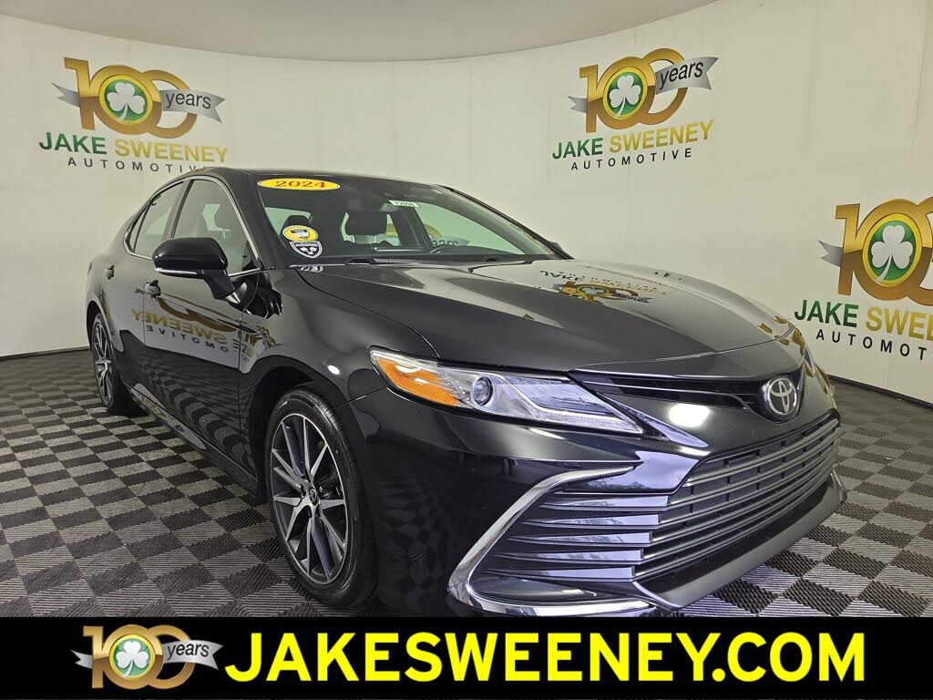 2024 Toyota Camry XLE FWD