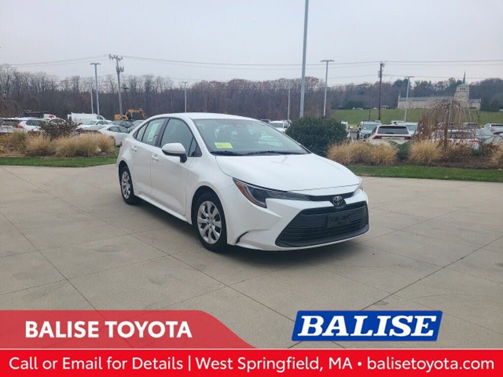 2024 Toyota Corolla LE FWD