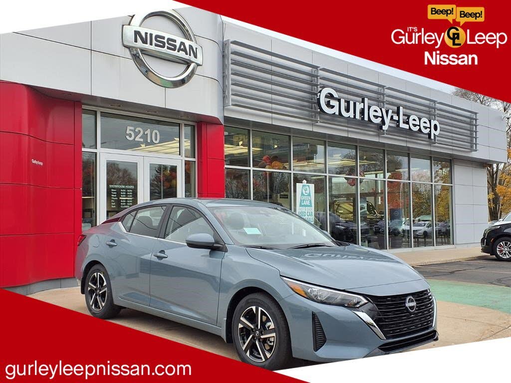 2025 Nissan Sentra SV FWD