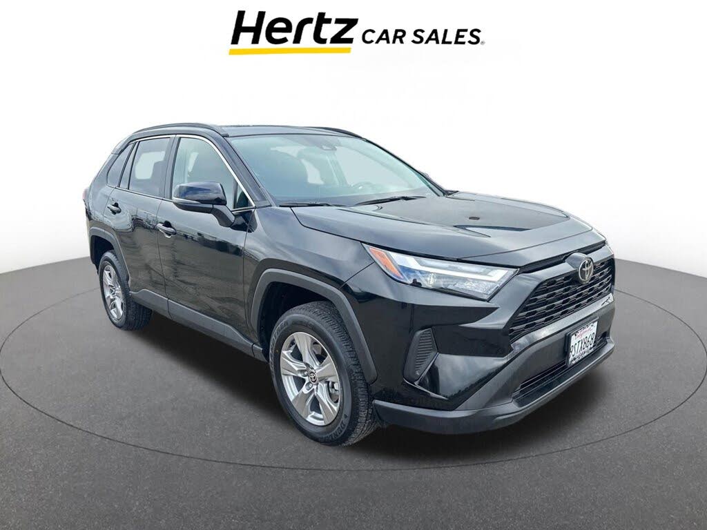 2025 Toyota RAV4 XLE AWD
