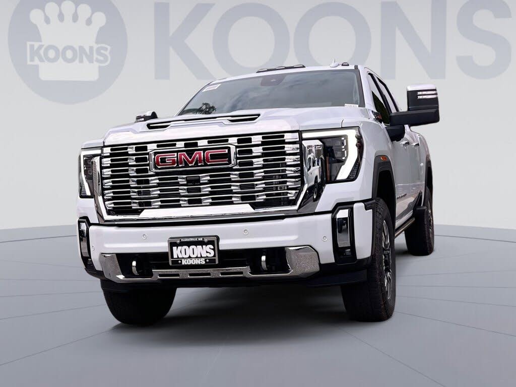 2026 GMC Sierra 3500HD Denali Crew Cab 4WD