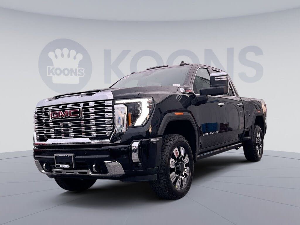 2026 GMC Sierra 3500HD Denali Crew Cab 4WD