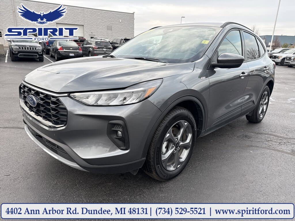2025 Ford Escape ST-Line Select AWD