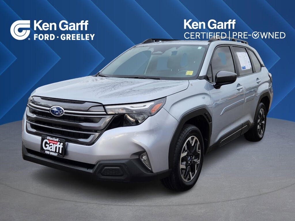 2025 Subaru Forester Premium Crossover AWD