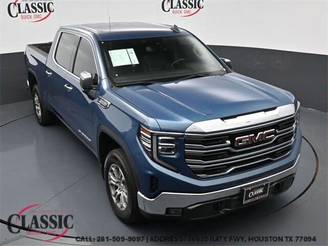 2024 GMC Sierra 1500 SLT Crew Cab 4WD
